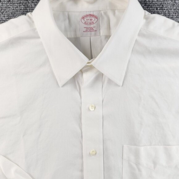 Brooks Brothers All Cotton Point 17 33 Traditional Non-Iron White Button Up Men - Picture 1 of 16
